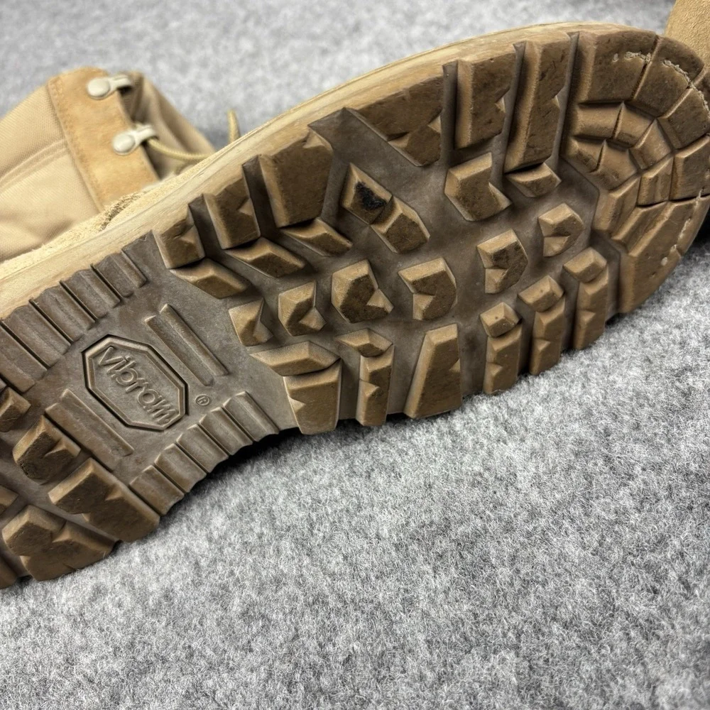 US Military Combat Boots Mens 7R Vibram Sole Tan Desert Leather USA Made‎ Field